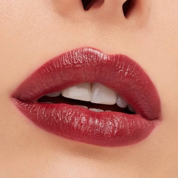 MAC x Aladdin, Maleficent, Cenderella Lipsticks NEW - Picture 12 of 16